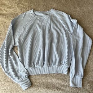 Hollister Cropped Shirt